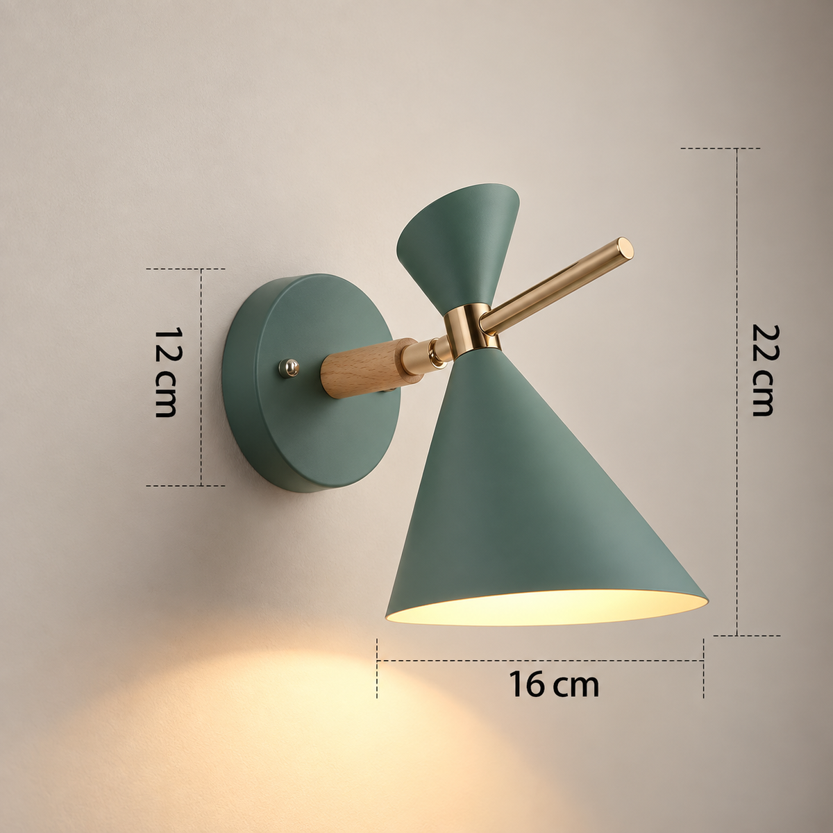 Lampe de chevet murale LumiWall modèle Diabolo vert, détail laiton doré