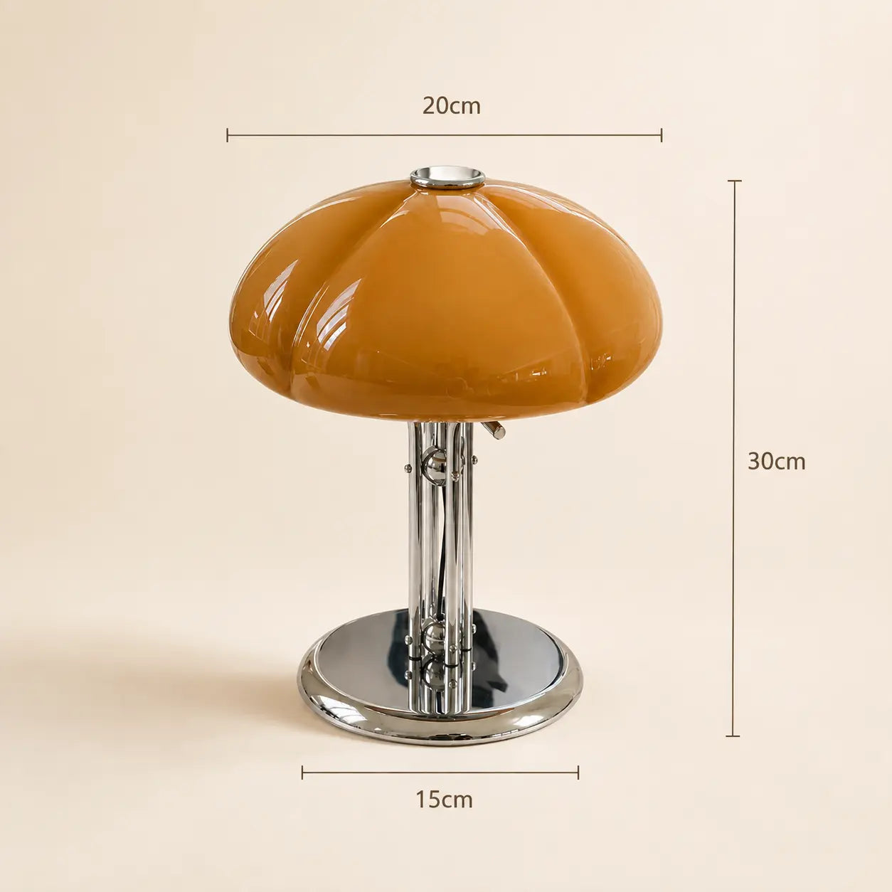Dimensions de la lampe de chevet Mycéna : 30 cm de haut, abat-jour 20 cm, base 15 cm | Cocon de Lune