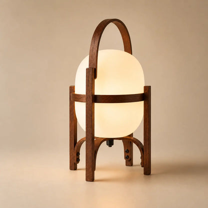 Lampe de chevet sur pied Osaka en bois noyer, allumée