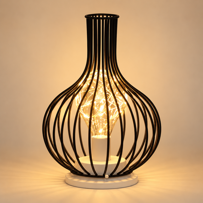 Lampe de chevet à pile BlackSteel en carafe, cage en fer noir et ampoule LED blanc chaud | Cocon de Lune