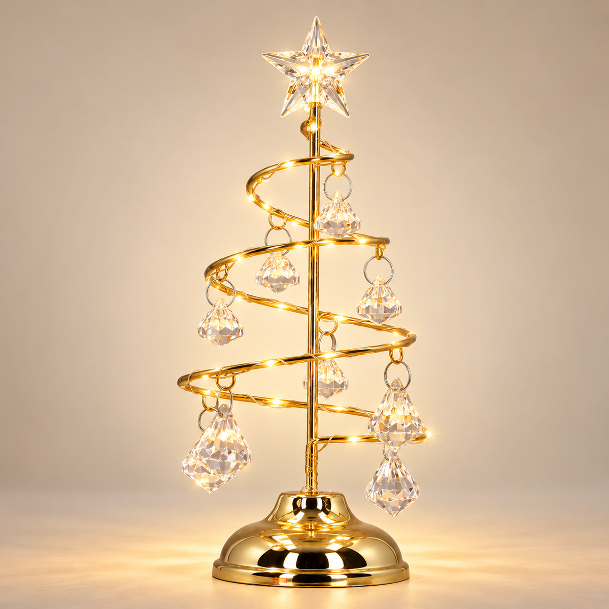 Sapin de Noël lumineux Petite Balade doré, étoile au sommet et pendentifs cristal | Cocon de Lune