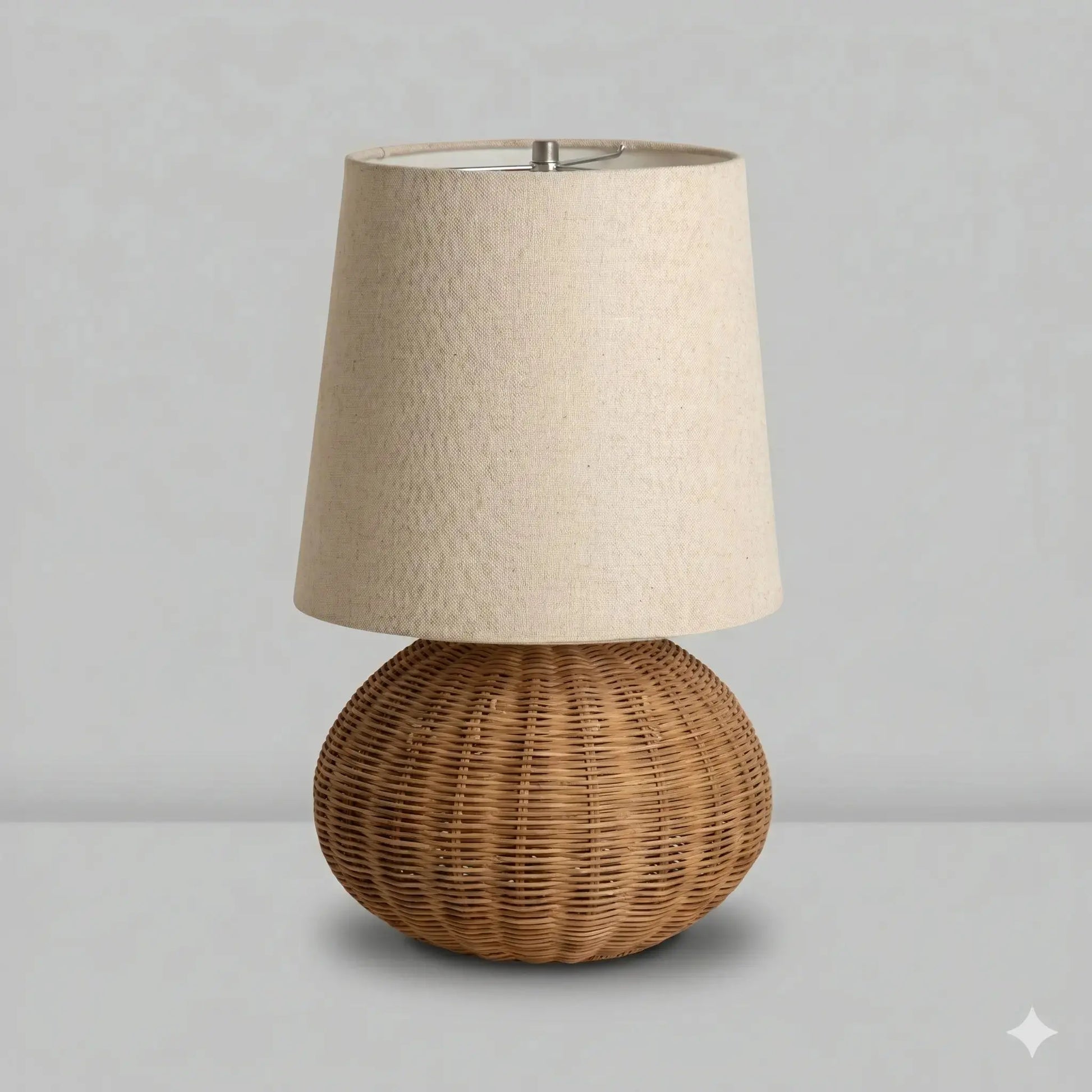 Lampe de Chevet en Rotin - Tissage Élégant | Cocon de Lune D27cm H45cm / Lumière froide