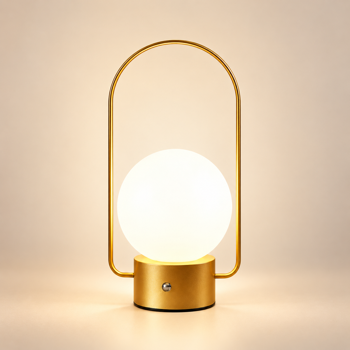 Lampe de Chevet Lanterne à Poignée Rechargeable - OldSteel | Cocon de Lune - Or