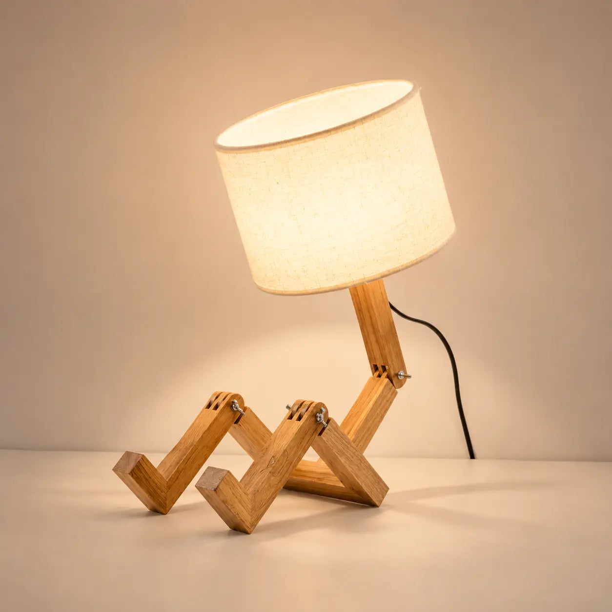 Lampe de Chevet Robot en Bois – Veilleuse LED Déco