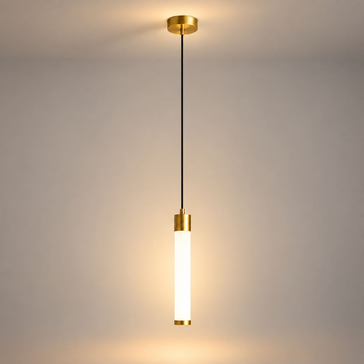 Lampe de chevet suspendue tubulaire Bâton Or Simple : tube lumineux et rosace dorés | Cocon de Lune