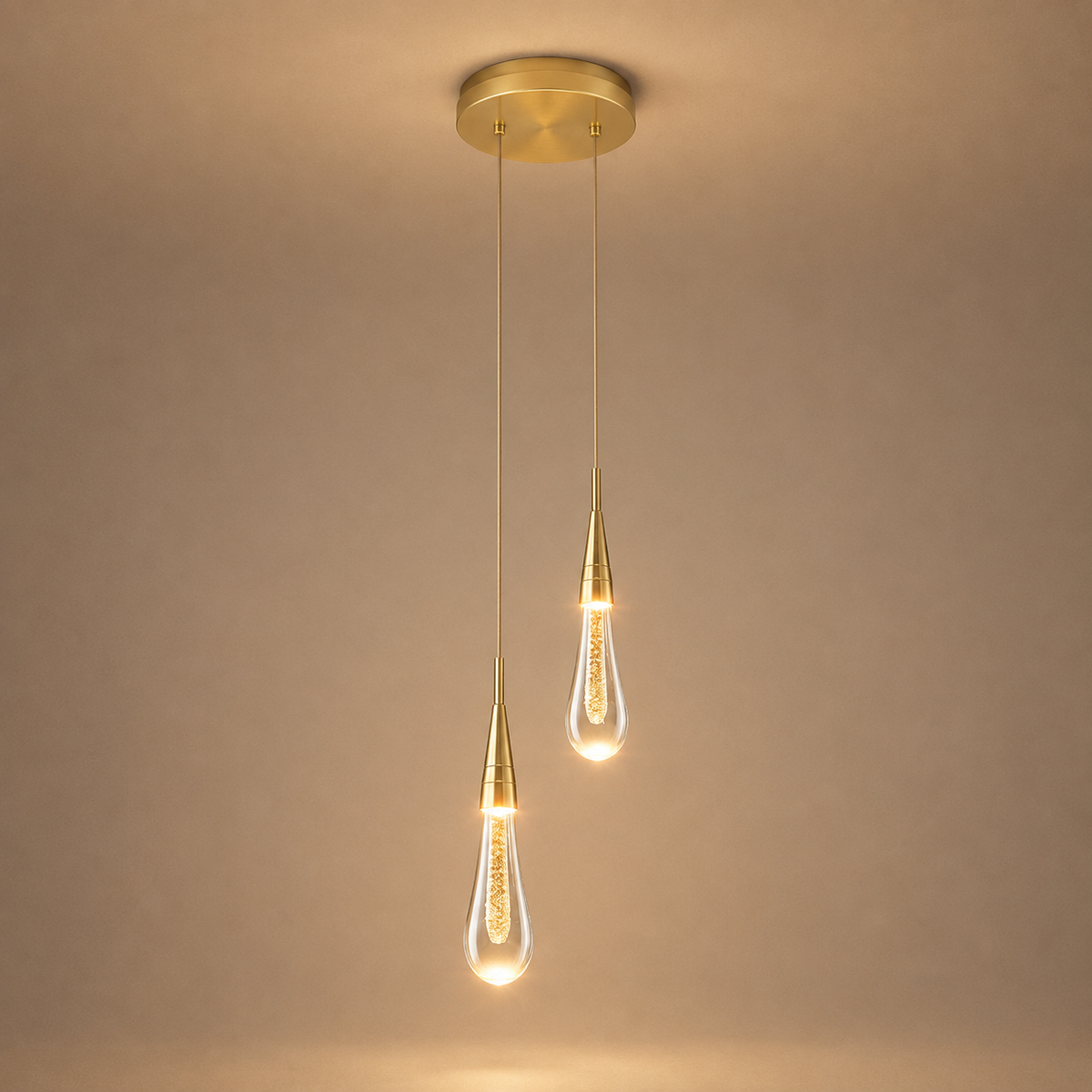 Suspension Tige de Lumiere en double goutte d eau, deux gouttes a hauteurs differentes