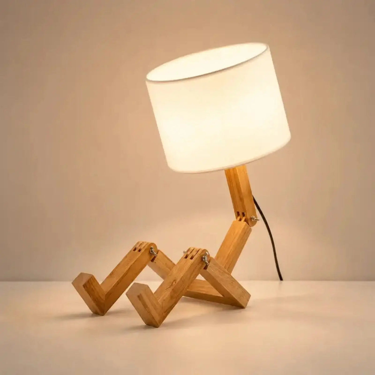 Lampe de Chevet Robot en Bois Veilleuse LED - Robi | Cocon de Lune