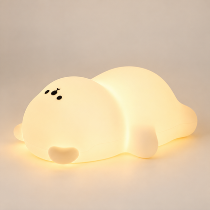 Veilleuse Ourson Silicone Tactile - MoonSoft | Cocon de Lune - Ours allongé en lumière chaude