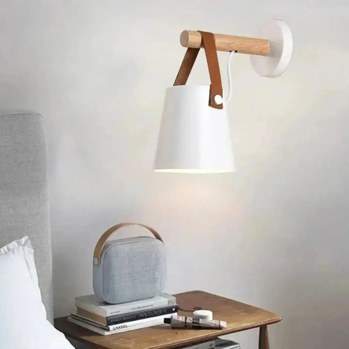 Lampe de Chevet Murale Imitation Bois - Wallo | Cocon de Lune